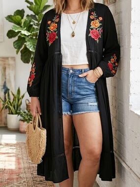 Forever 21 Women Black Long Sleeve Kimono  Embroidered Floral Duster Size L